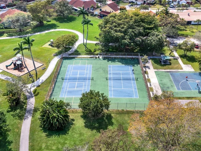 1602 SE 16th Ave, Homestead FL 33035