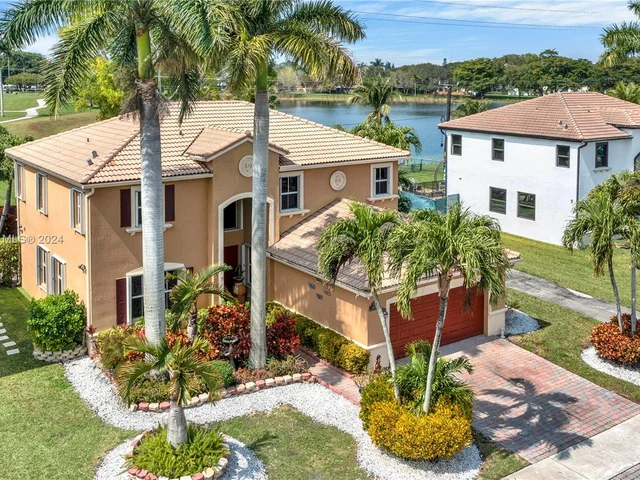 1602 SE 16th Ave, Homestead FL 33035