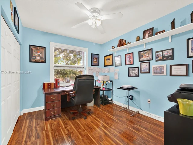 1602 SE 16th Ave, Homestead FL 33035