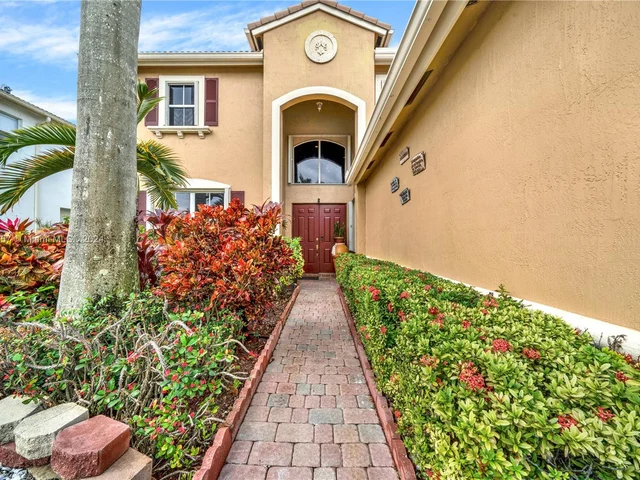 1602 SE 16th Ave, Homestead FL 33035