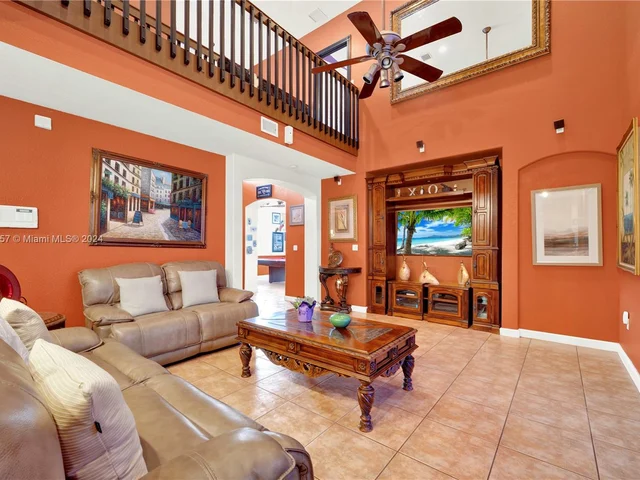 1602 SE 16th Ave, Homestead FL 33035