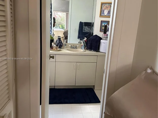 4771 SW 154th Pl, Miami FL 33185