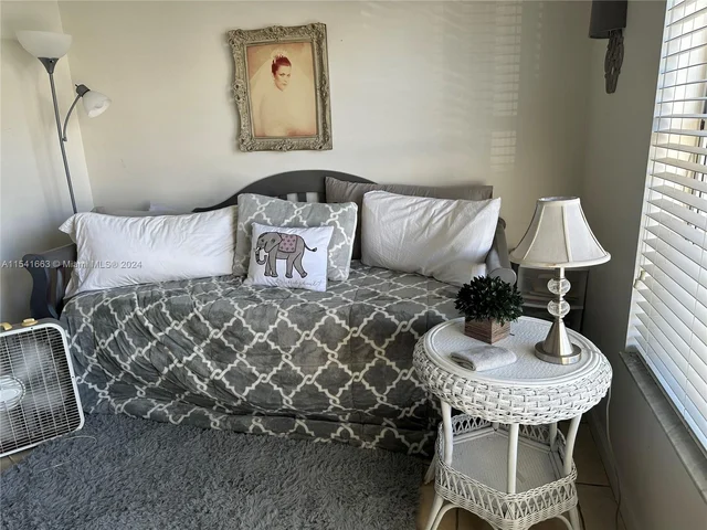 4771 SW 154th Pl, Miami FL 33185