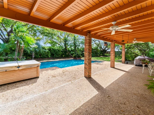 11460 SW 131st St, Miami FL 33176