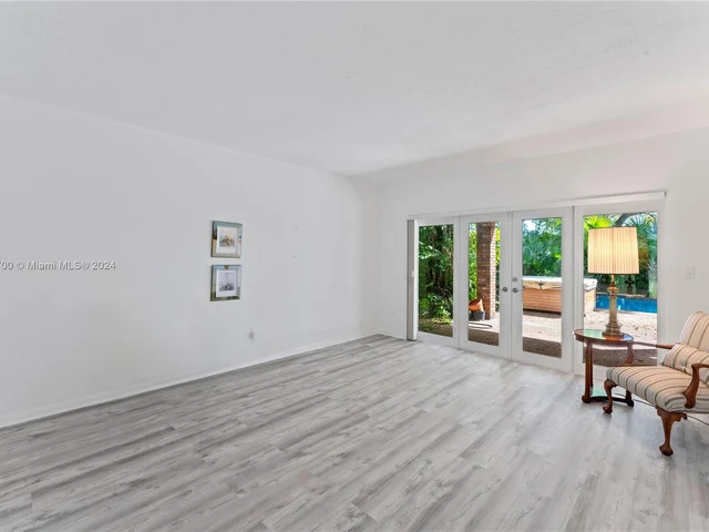 11460 SW 131st St, Miami FL 33176