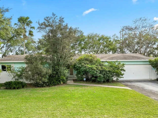 11460 SW 131st St, Miami FL 33176