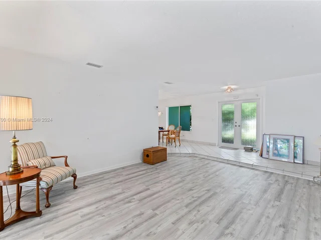 11460 SW 131st St, Miami FL 33176