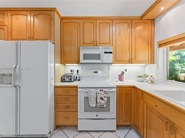 11460 SW 131st St, Miami FL 33176