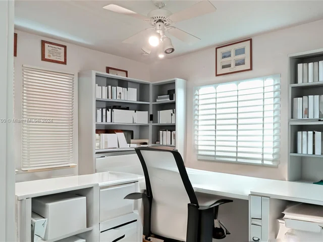 11460 SW 131st St, Miami FL 33176