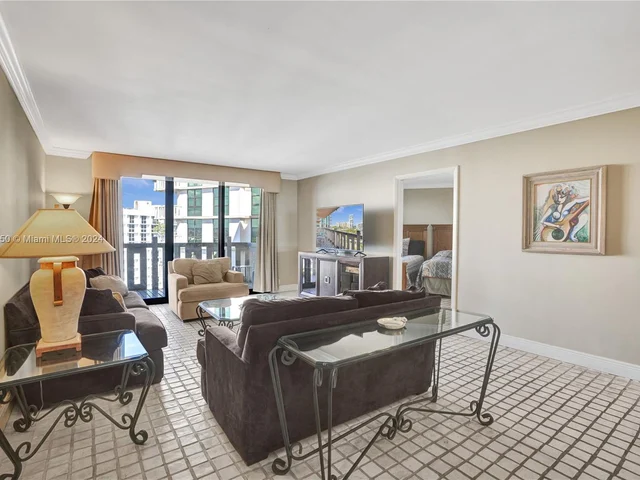 1121 Crandon Blvd # E804, Key Biscayne FL 33149