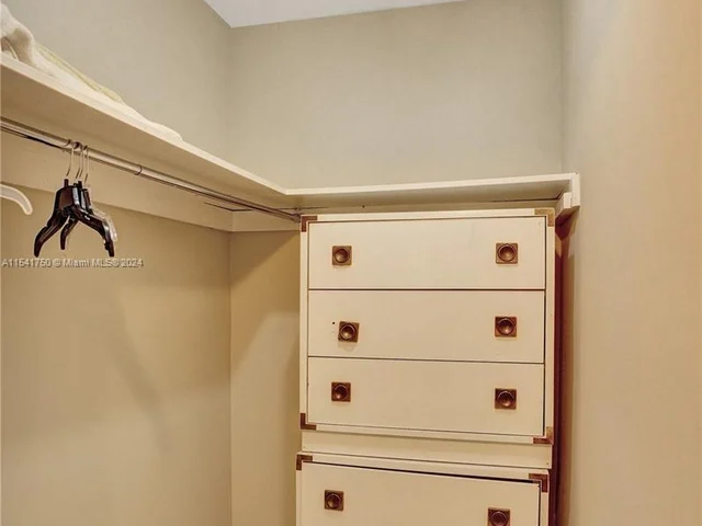 1121 Crandon Blvd # E804, Key Biscayne FL 33149