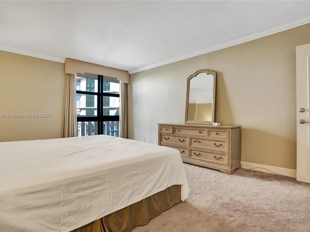 1121 Crandon Blvd # E804, Key Biscayne FL 33149