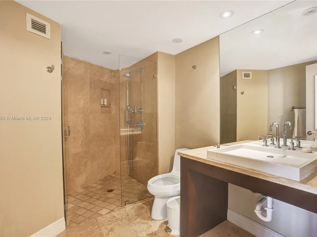 1121 Crandon Blvd # E804, Key Biscayne FL 33149