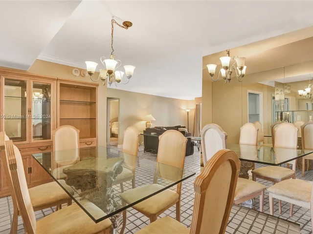 1121 Crandon Blvd # E804, Key Biscayne FL 33149