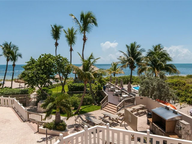 1121 Crandon Blvd # E804, Key Biscayne FL 33149