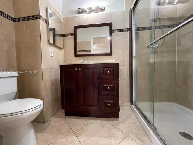 10336 NW 8th St # 204, Pembroke Pines FL 33026