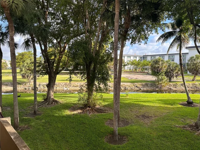 10845 SW 112th Ave # 211, Miami FL 33176