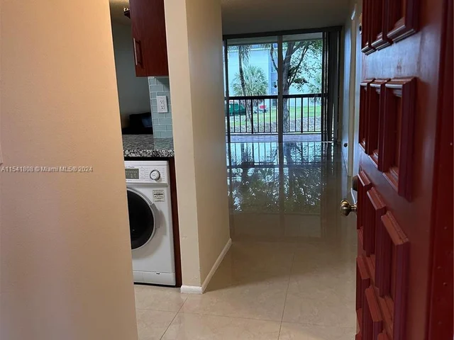 10845 SW 112th Ave # 211, Miami FL 33176