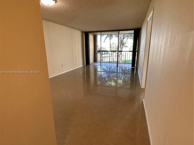 10845 SW 112th Ave # 211, Miami FL 33176