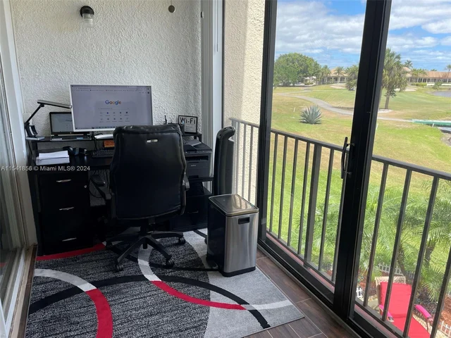 4539 Luxemburg Ct # 202, Lake Worth FL 33467