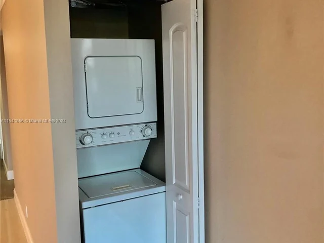 4539 Luxemburg Ct # 202, Lake Worth FL 33467