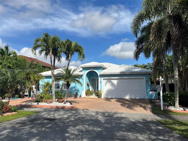 9843 SW 161st Ave, Miami FL 33196
