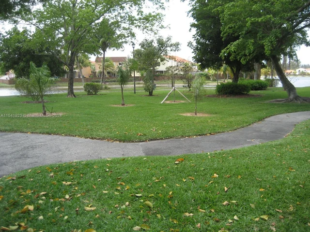 13224 SW 10 TE # 0, Miami FL 33184