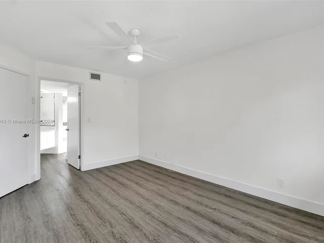 15555 N Miami Lakeway N # 202, Miami Lakes FL 33014