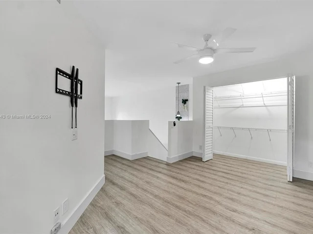 15555 N Miami Lakeway N # 202, Miami Lakes FL 33014