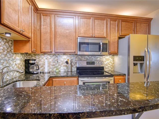 2900 Banyan St # 408, Fort Lauderdale FL 33316