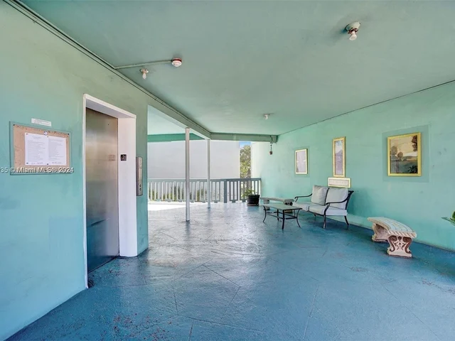 1501 NE Miami Gardens Dr # 255, Miami FL 33179