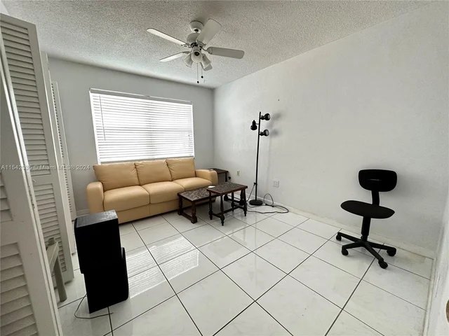 1501 NE Miami Gardens Dr # 255, Miami FL 33179
