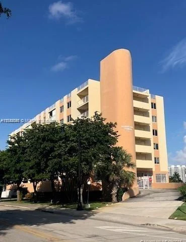 200 178th Dr # 505, Sunny Isles Beach FL 33160