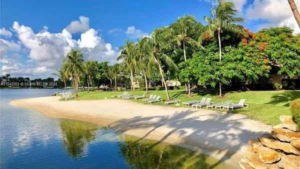 7209 NW 113th Ct, Doral FL 33178