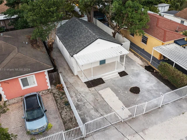 1769 NW 63rd St # 1769, Miami FL 33147