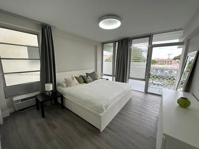 1400 Pennsylvania Ave # 30, Miami Beach FL 33139