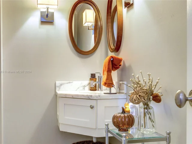 641 Almeria Ave # 641, Coral Gables FL 33134