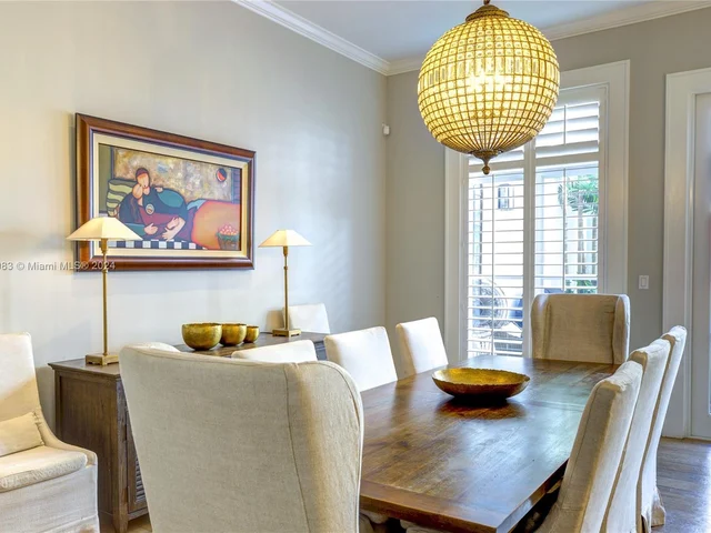 641 Almeria Ave # 641, Coral Gables FL 33134