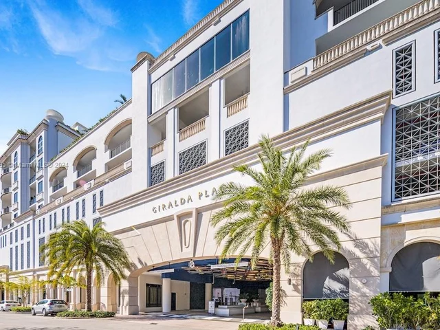 275 Giralda Ave # 6F, Coral Gables FL 33134