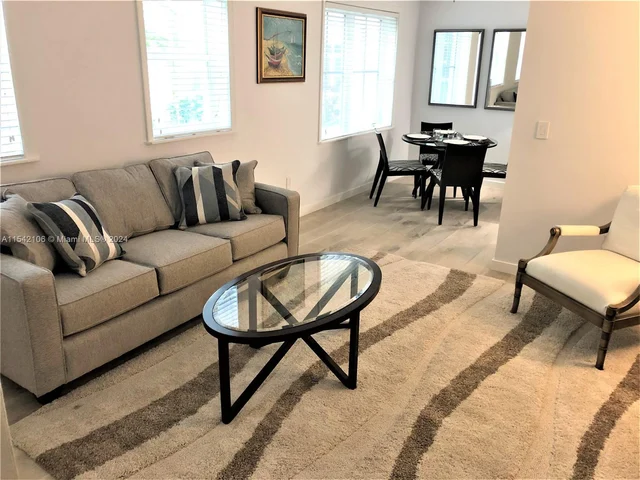 1308 Drexel Ave # 104, Miami Beach FL 33139