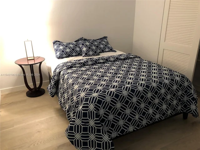 1308 Drexel Ave # 104, Miami Beach FL 33139