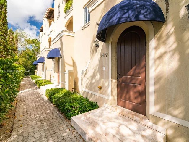 343 Madeira Ave # 349, Coral Gables FL 33134
