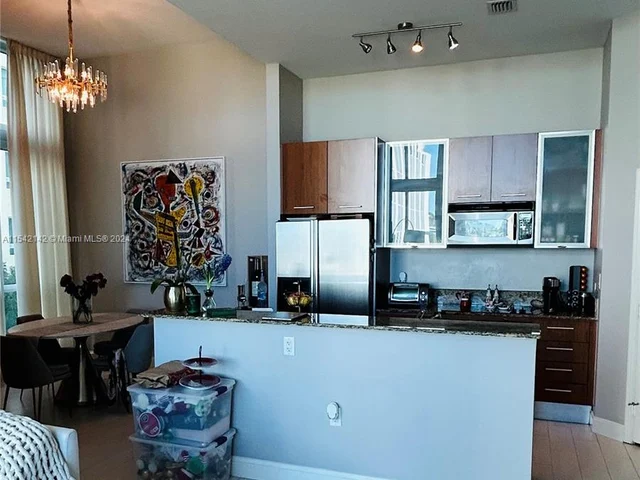 9066 SW 73 CT # 304, Miami FL 33156