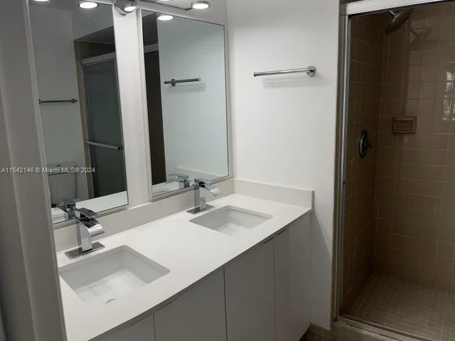 40 Chestnut Cir # 40, Cooper City FL 33026