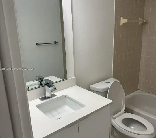 40 Chestnut Cir # 40, Cooper City FL 33026