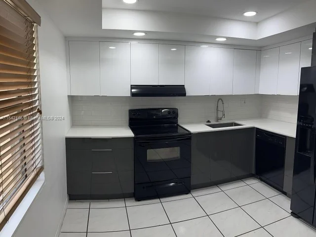 40 Chestnut Cir # 40, Cooper City FL 33026