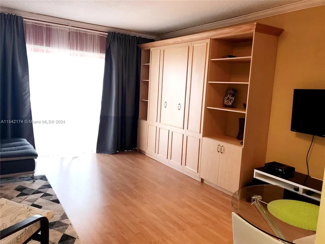 1965 S Ocean Dr # 16A, Hallandale Beach FL 33009