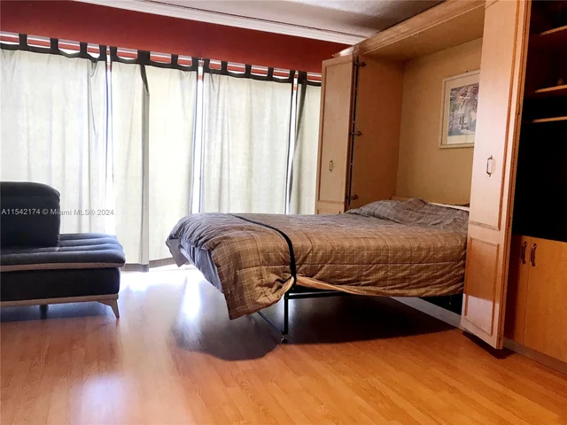 1965 S Ocean Dr # 16A, Hallandale Beach FL 33009