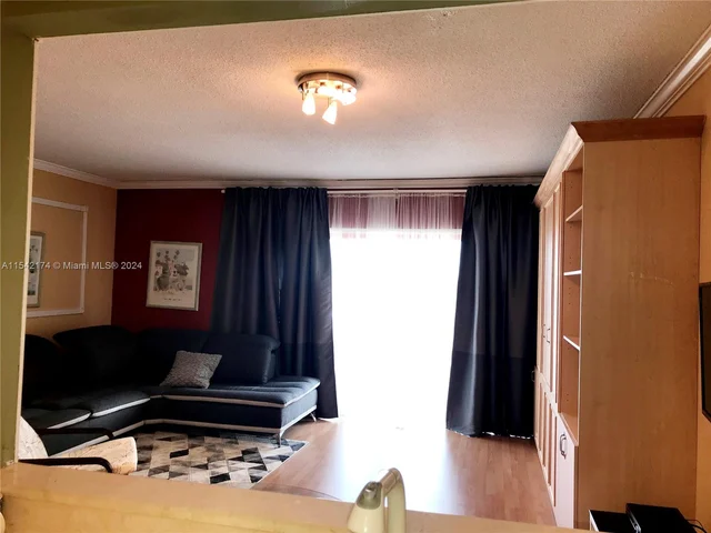 1965 S Ocean Dr # 16A, Hallandale Beach FL 33009