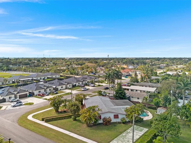 17305 SW 303rd St, Homestead FL 33030